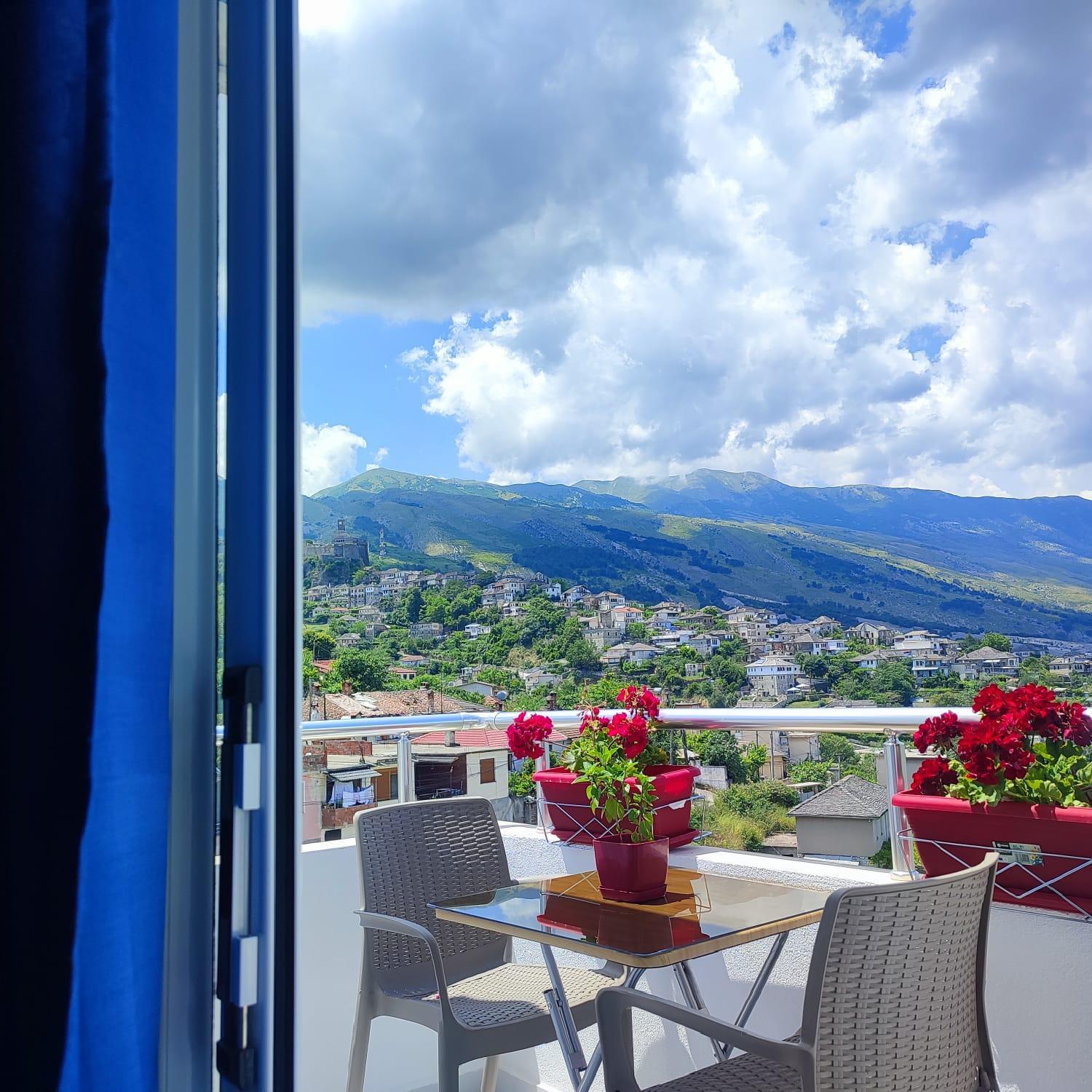 Vladimir Estate Hotel Gjirokastër Exteriör bild
